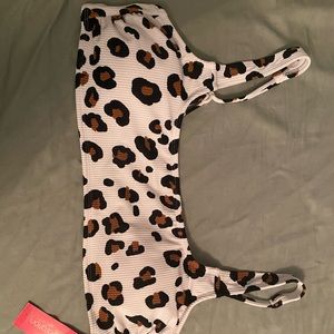 Juniors Bikini Top, never worn, tags still on!!!